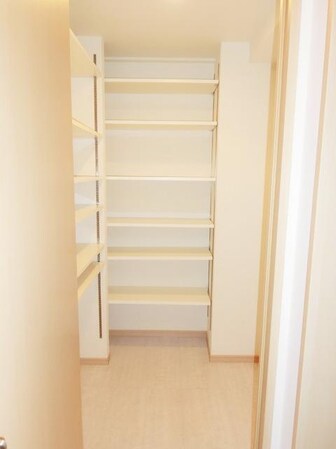 KDXレジデンス成城の物件内観写真